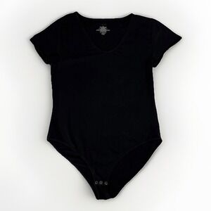Maurices Bodysuit Womens XL‎ Black Cotton Stretch V Neck Snap Crotch Outdoor